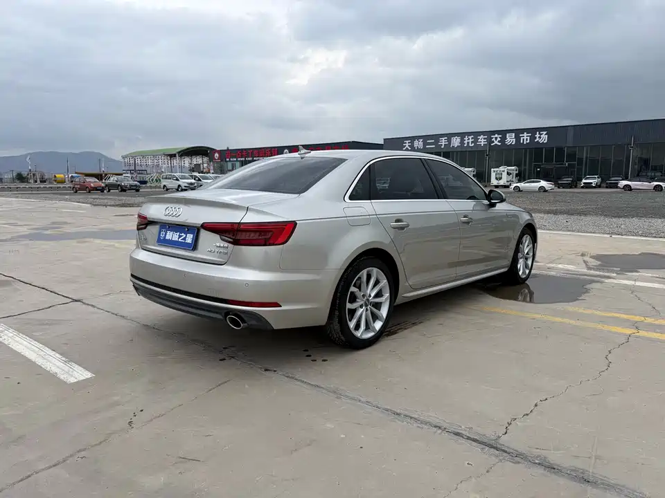 Audi A4L
