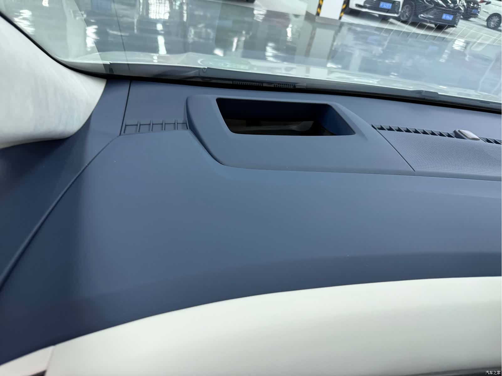 Buick Century, 2023 7