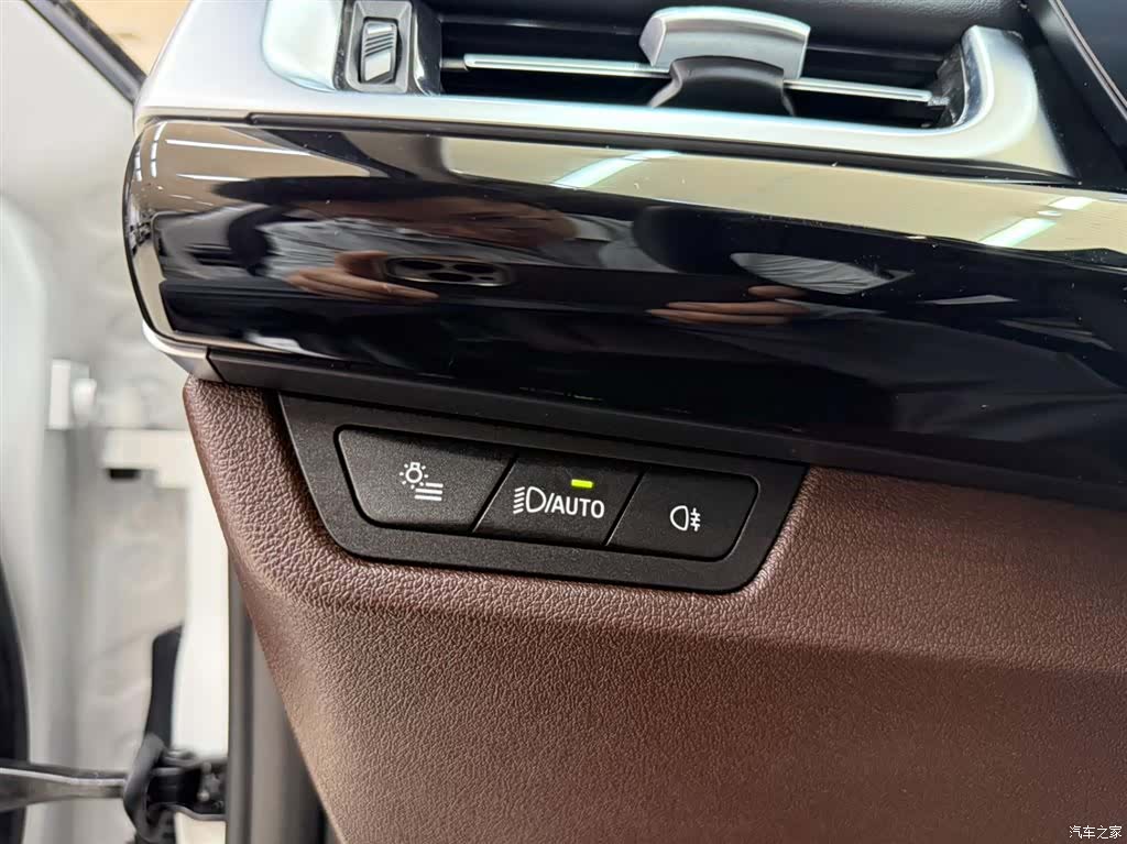 BMW X1, 2023 9