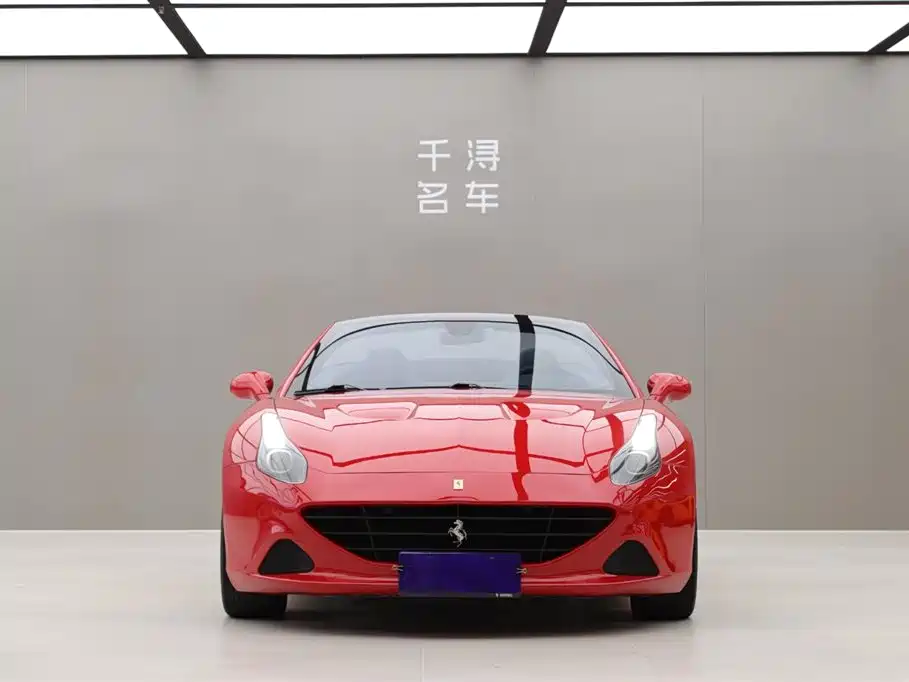 Ferrari California T