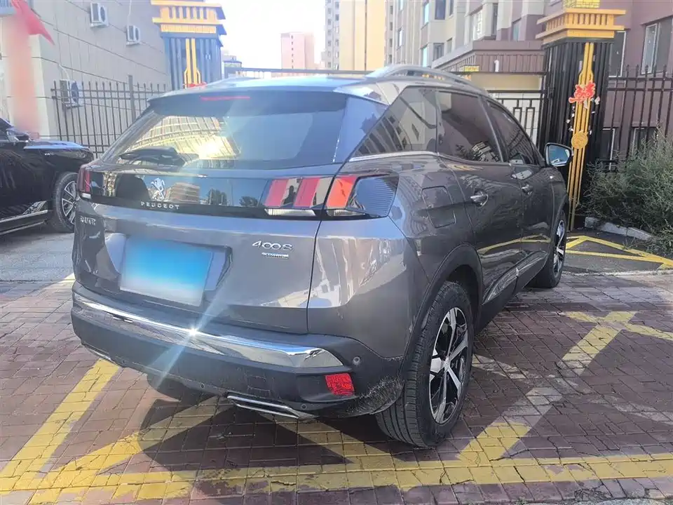 Peugeot 4008