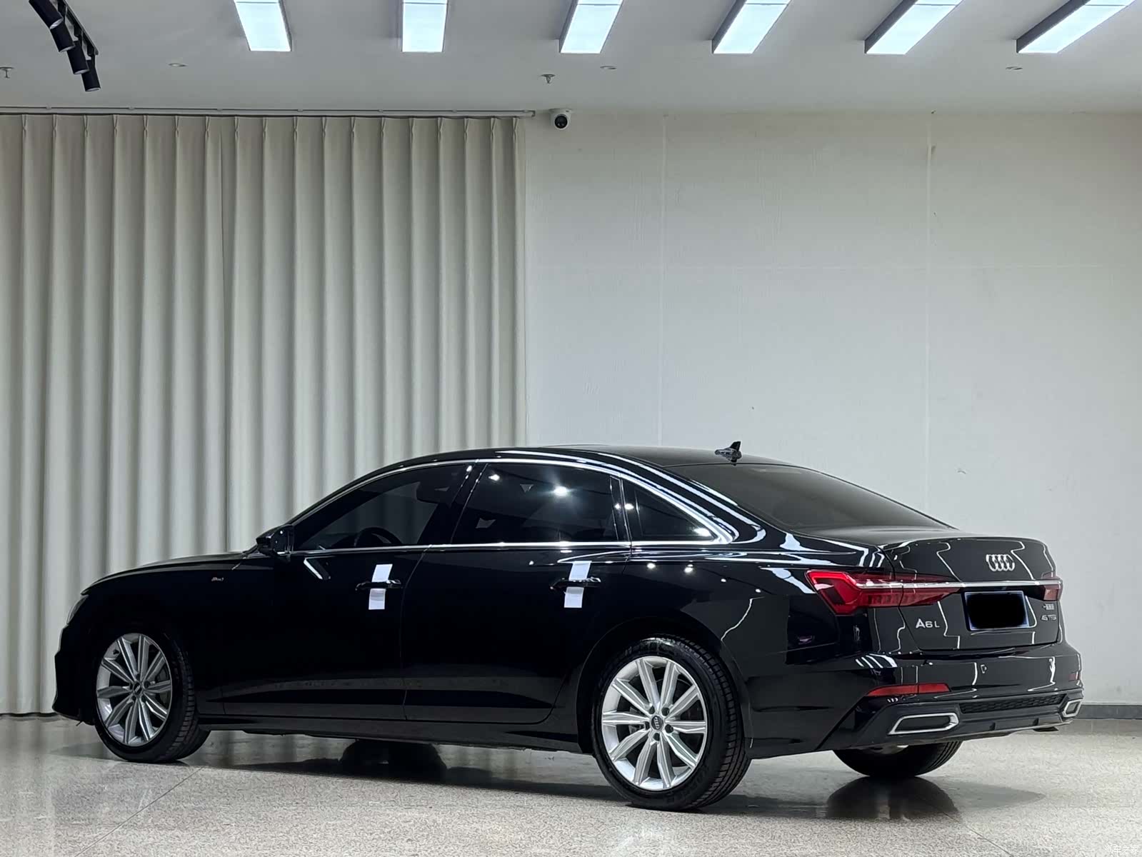 Audi A6L, 2020 4