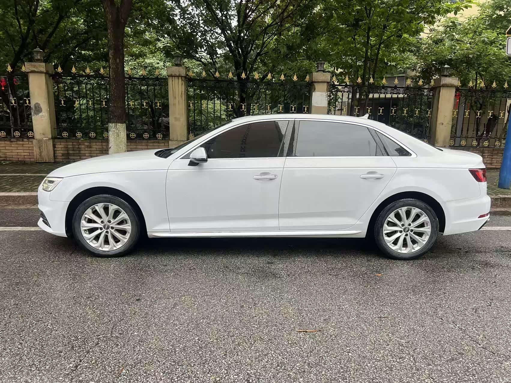 Audi A4L, 2019 4
