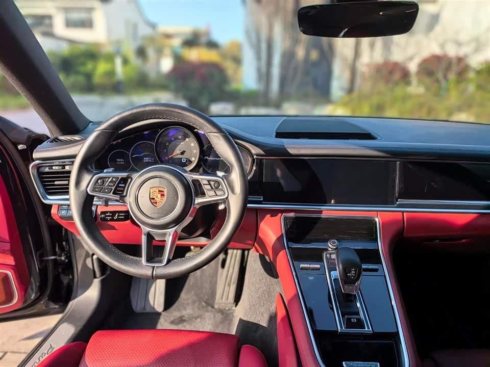 Porsche Panamera