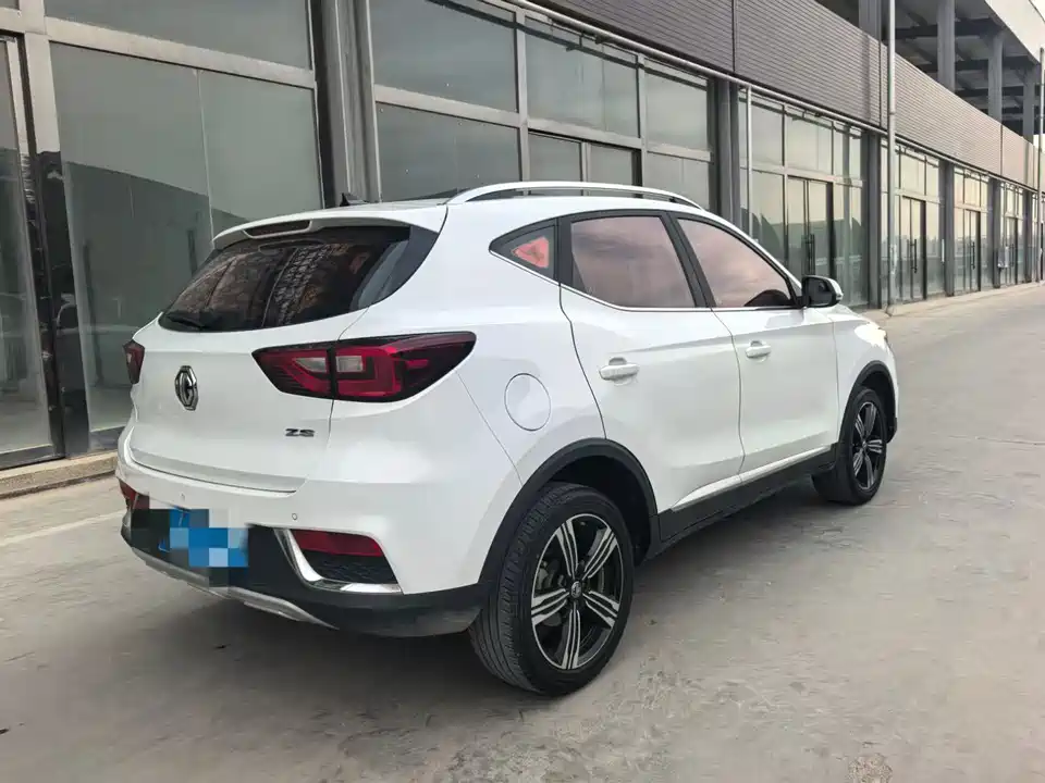MG ZS
