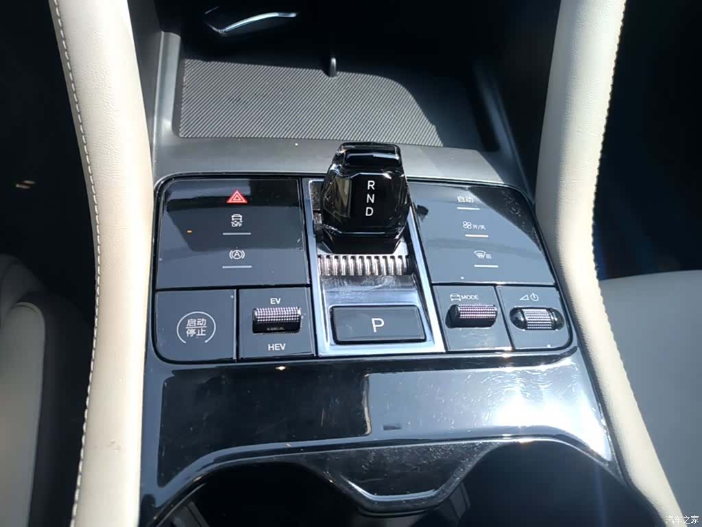 BYD Song, 2025 10