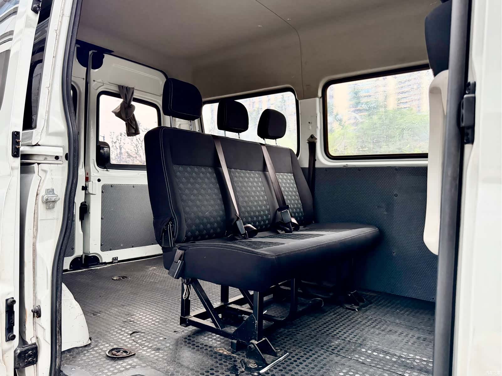 Maxus V80, 2020 8