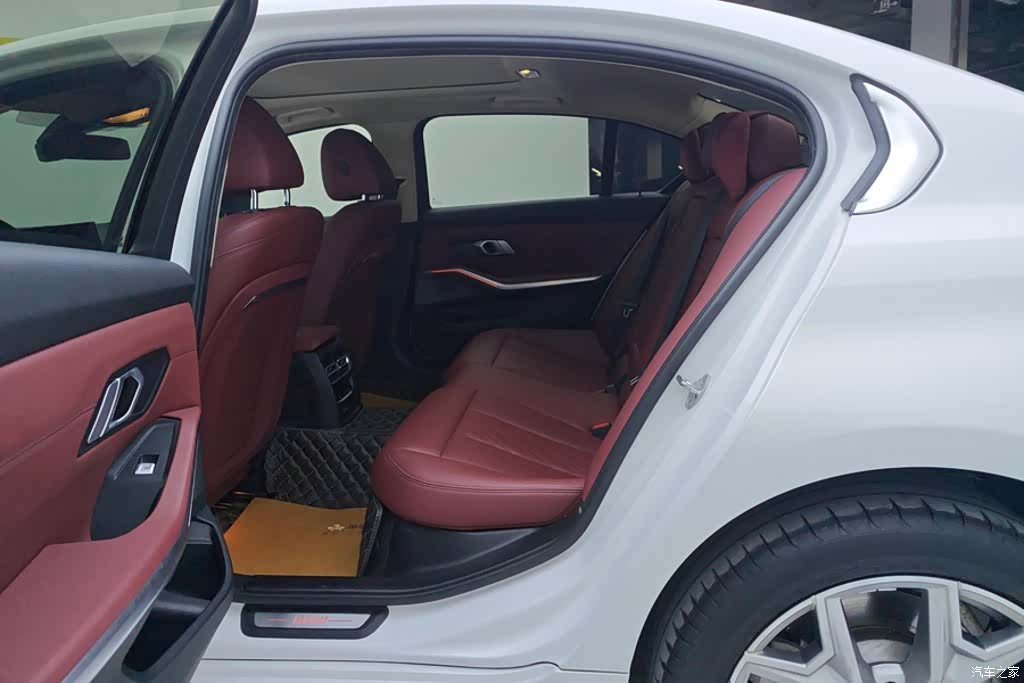 BMW i3, 2023 11