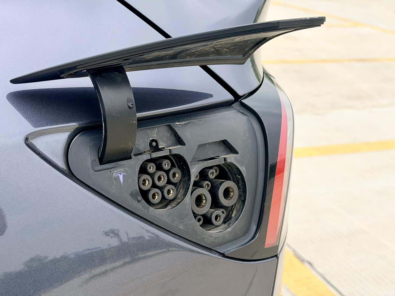Tesla Model Y, 2021 17