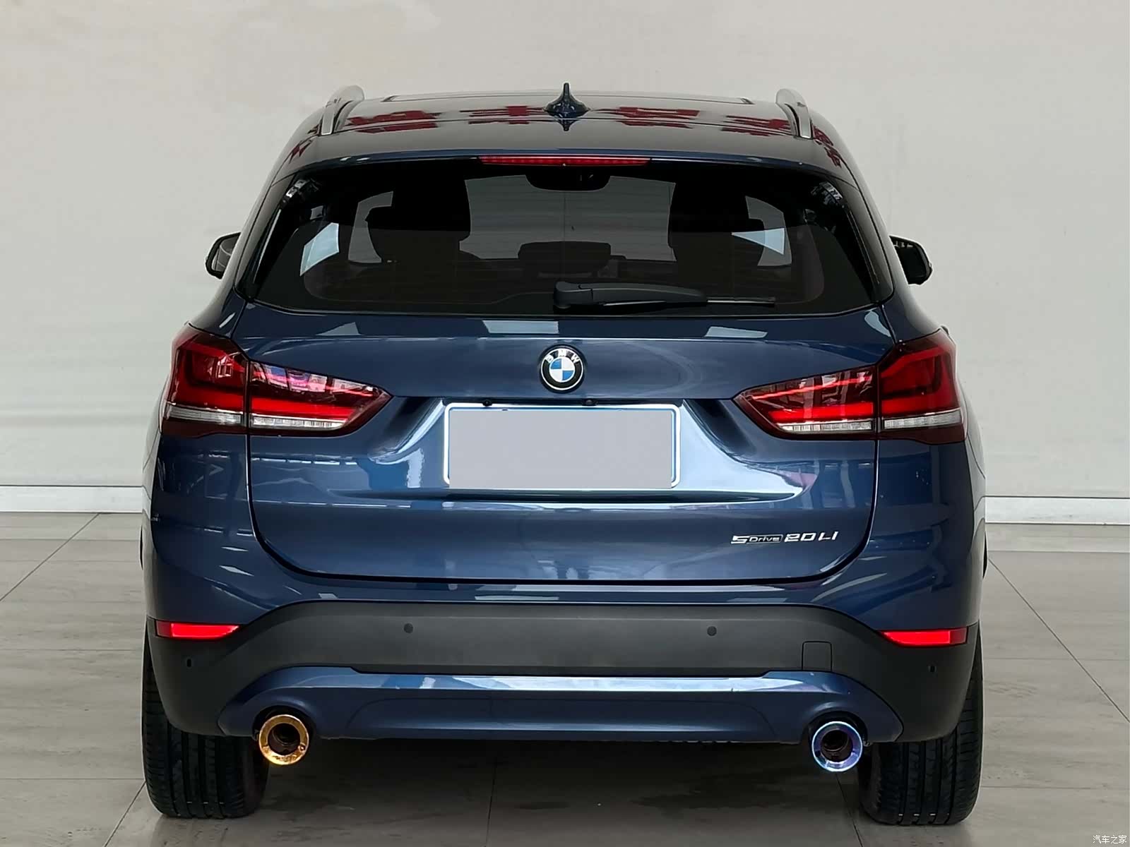 BMW X1, 2020 все фото