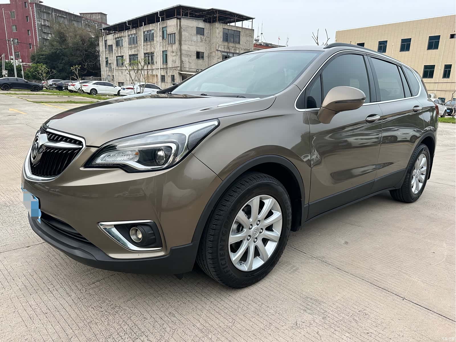 Buick Envision Plus, 2018 1