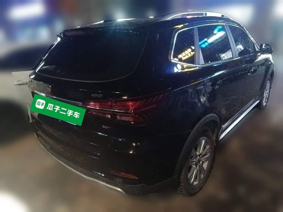 Roewe RX5