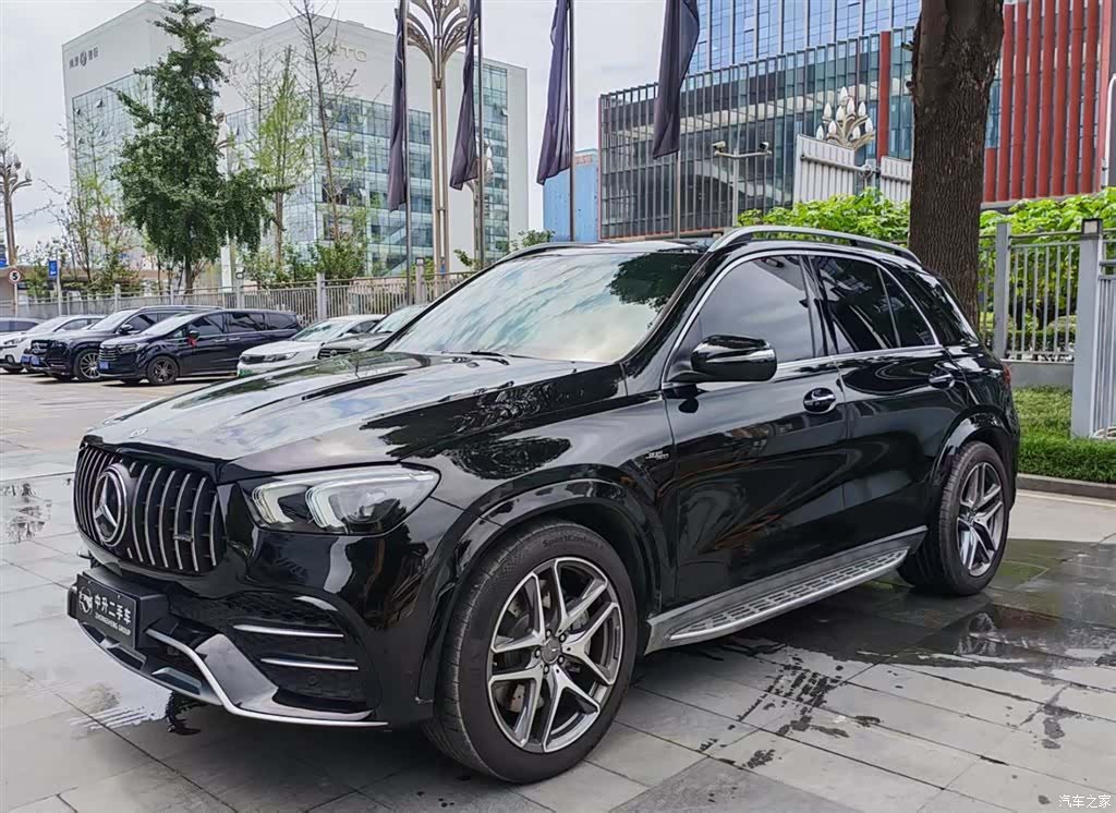 Mercedes-Benz GLE, 2023 1