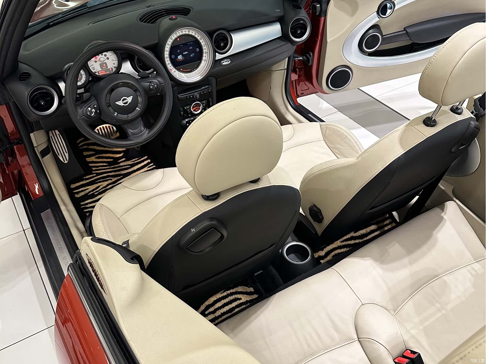 Mini Cooper, 2012 11