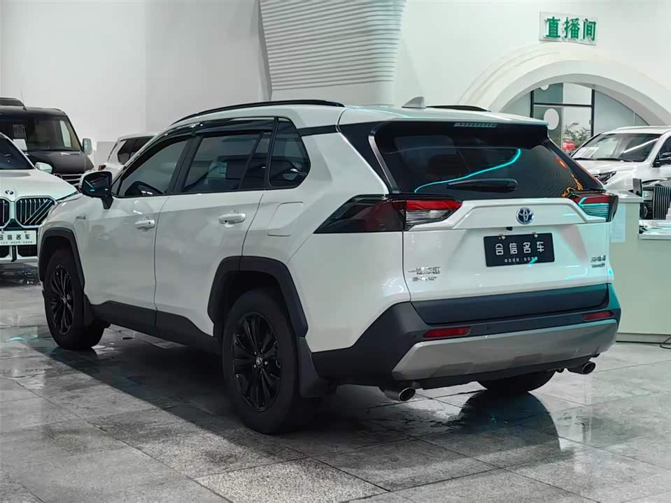 Toyota RAV4 Rongfang