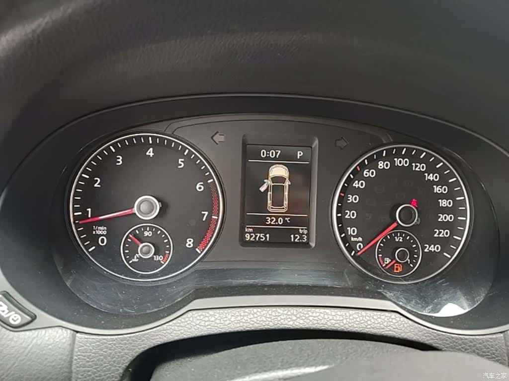 Volkswagen Xia, 2016 12