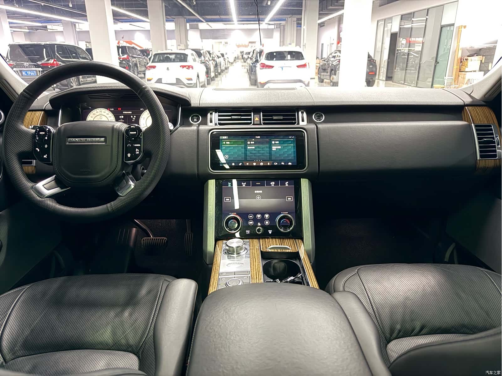 Land Rover Range Rover, 2018 17