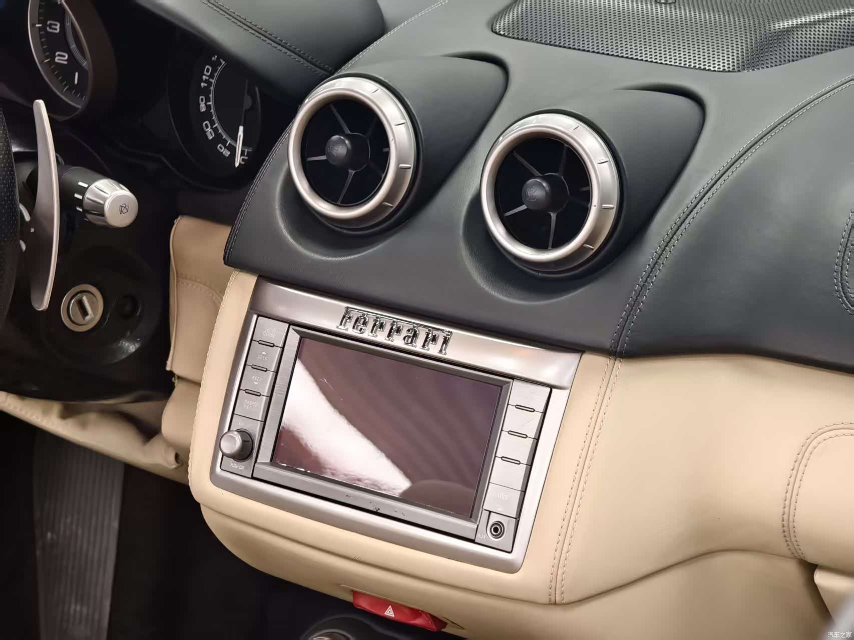 Ferrari California, 2013 13