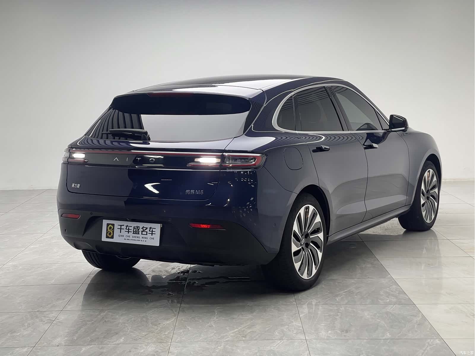 AITO M5, 2022 6