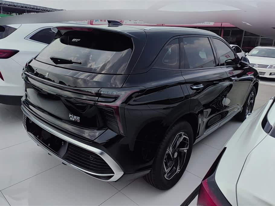 Hongqi HS3