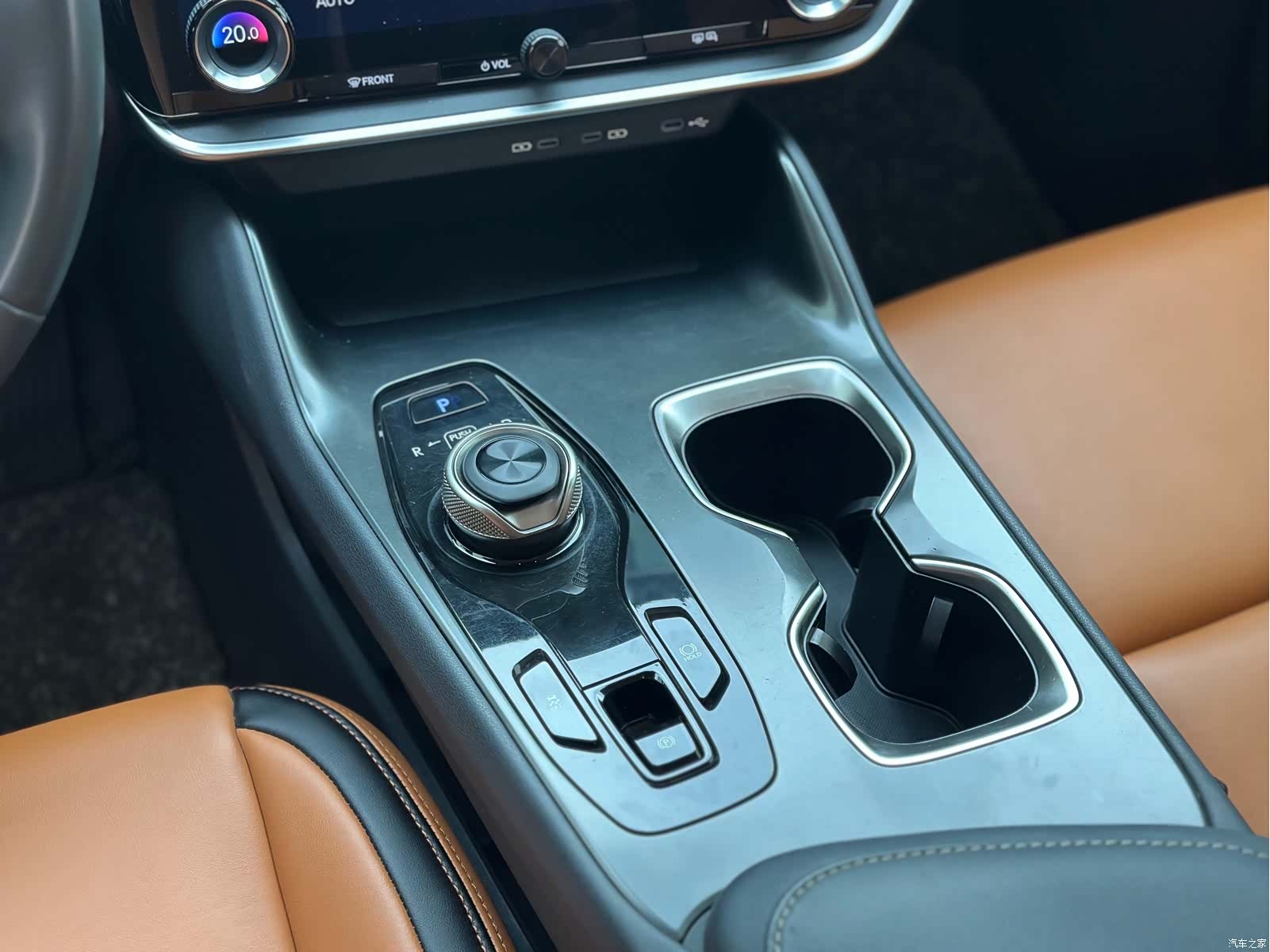 Lexus RZ, 2023 13