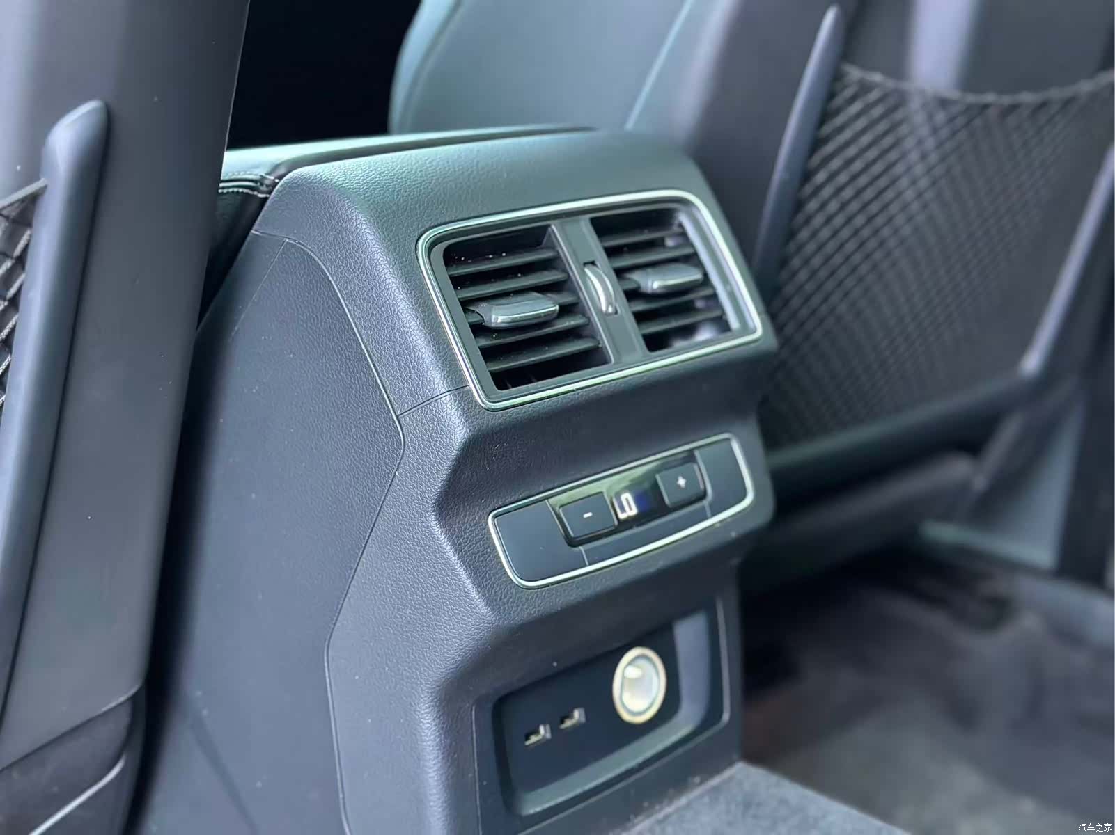 Audi Q5L, 2022 12
