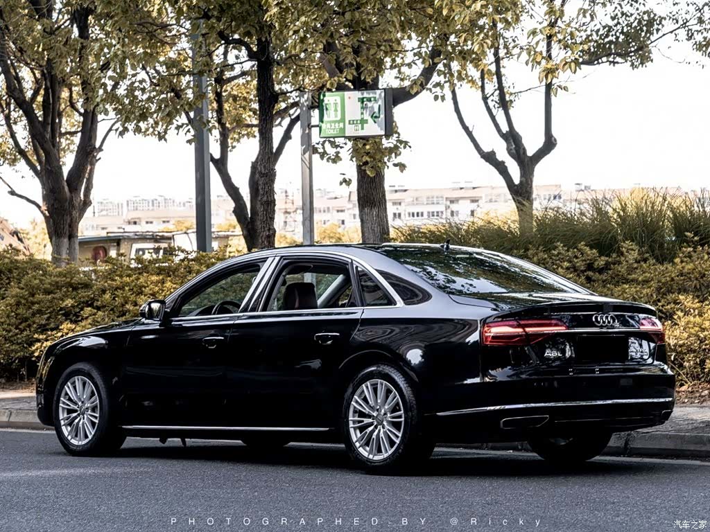 Audi A8L, 2015 12