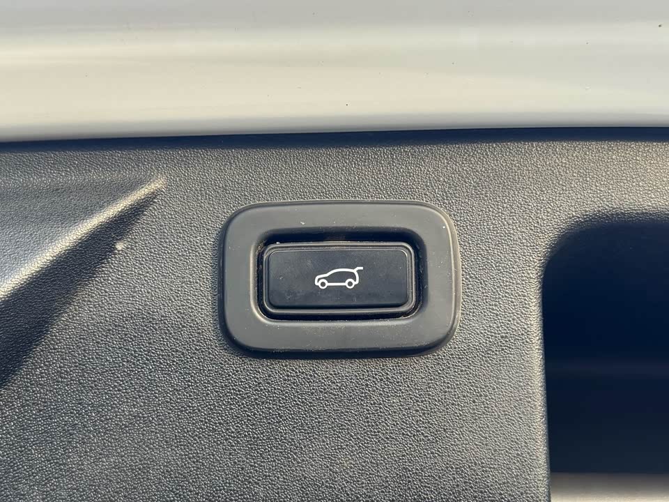 Land Rover Discover sports