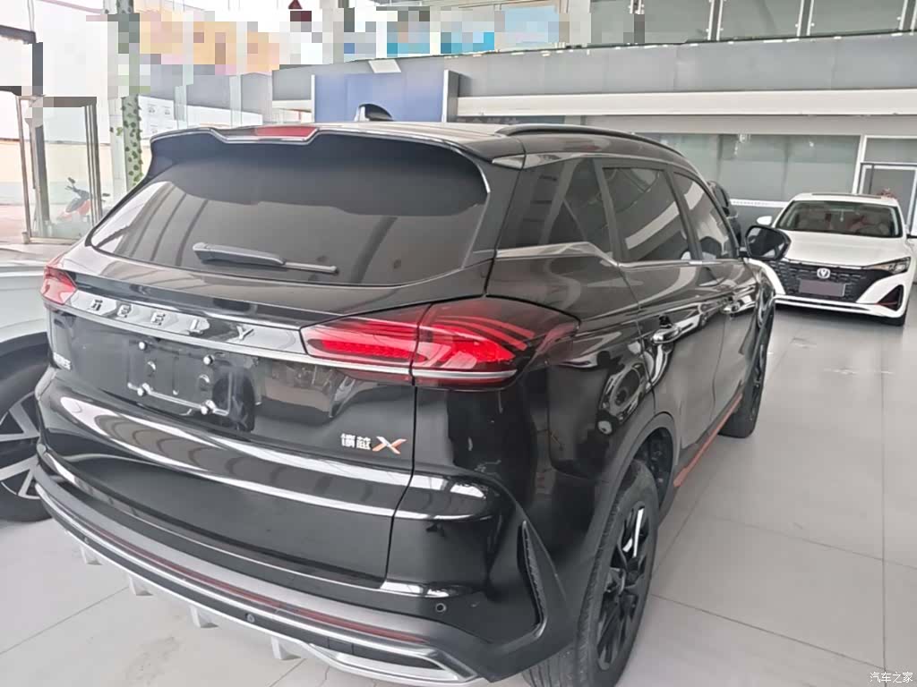 Geely Boyue, 2022 7