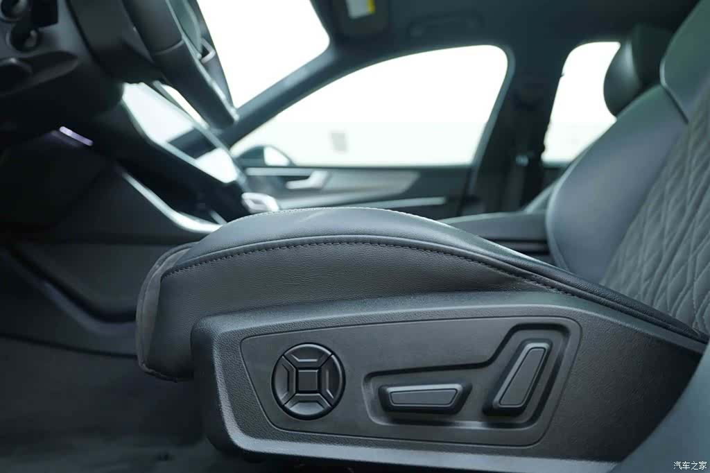 Audi A6L, 2022 13