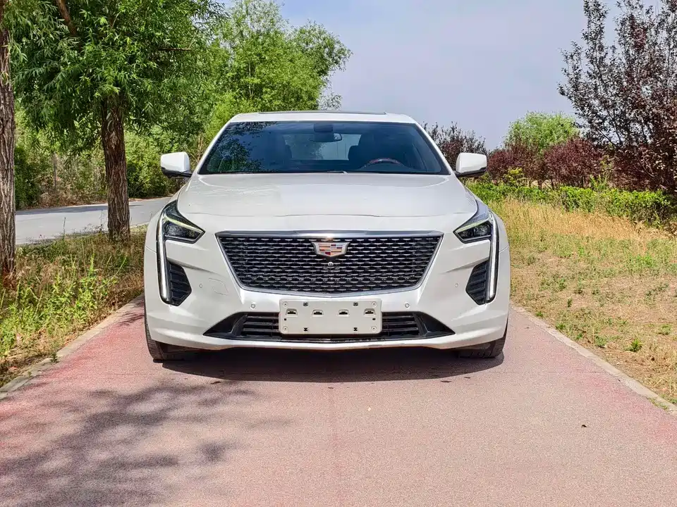 Cadillac CT6