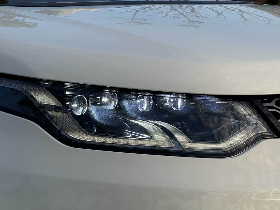 Land Rover Discover sports