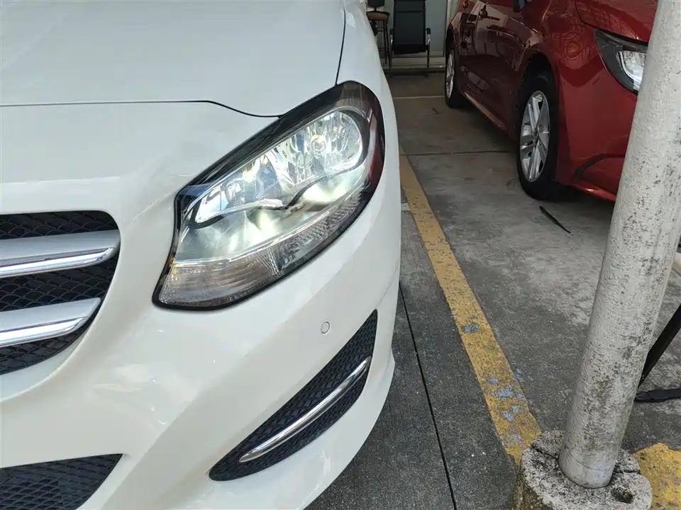 Mercedes-Benz Class B