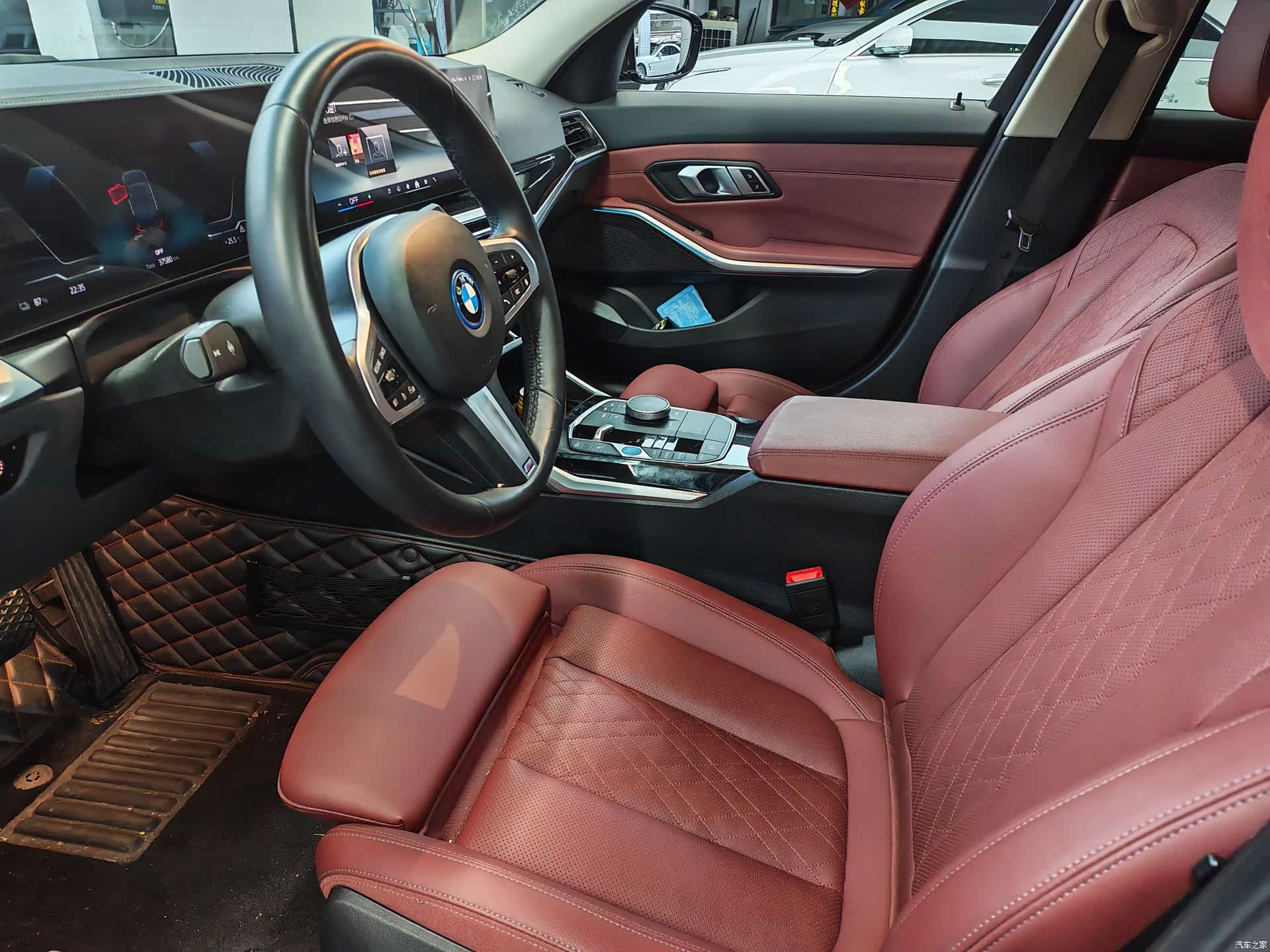 BMW i3, 2024 9