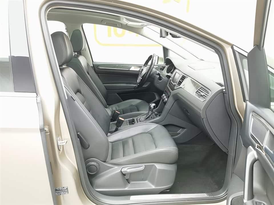 Volkswagen Golf*Jiayu