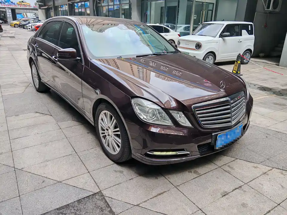 Mercedes-Benz E-class Mercedes-Benz E-class