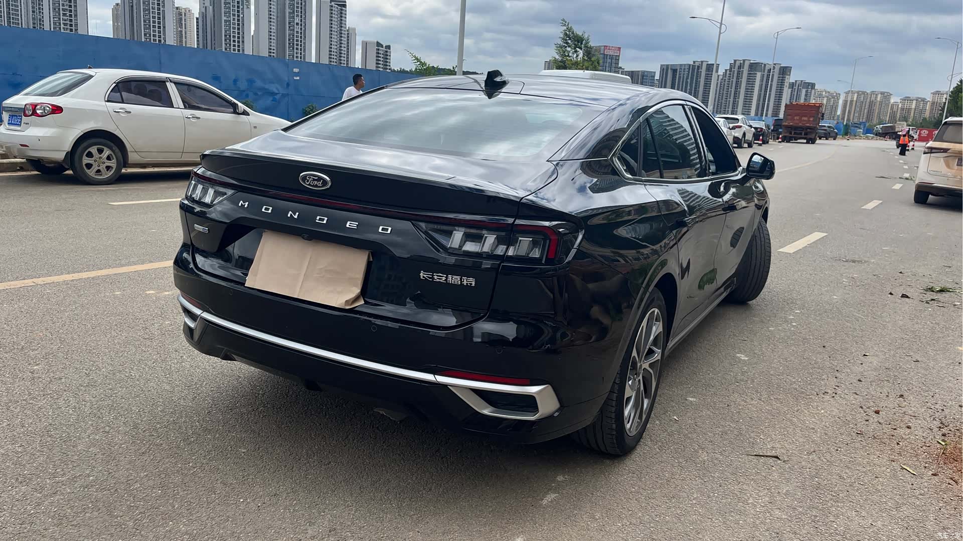 Ford Mondeo, 2022 11