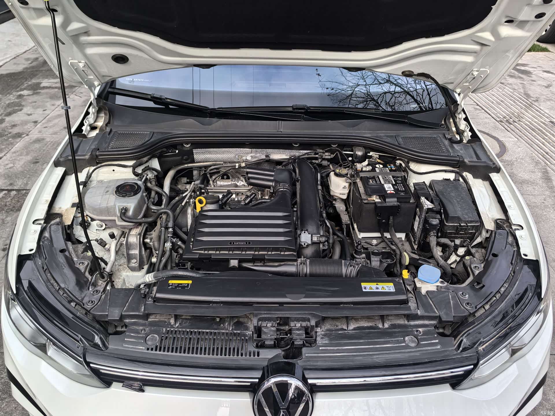 Volkswagen Golf, 2023 12