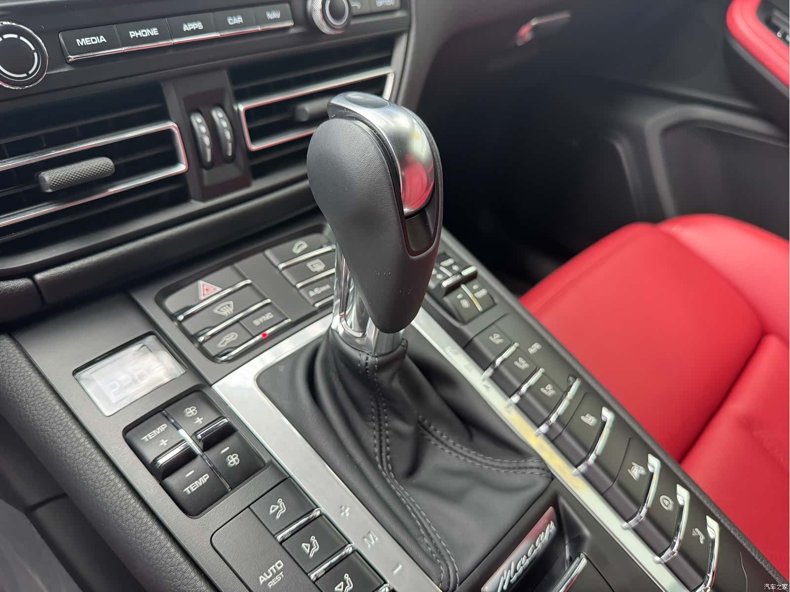 Porsche Macan, 2021 13