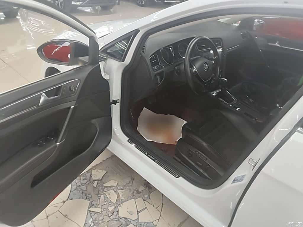 Volkswagen Golf, 2017 16
