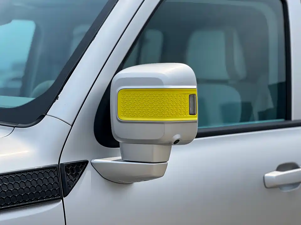 CrossBoundary Co-creation tank 300