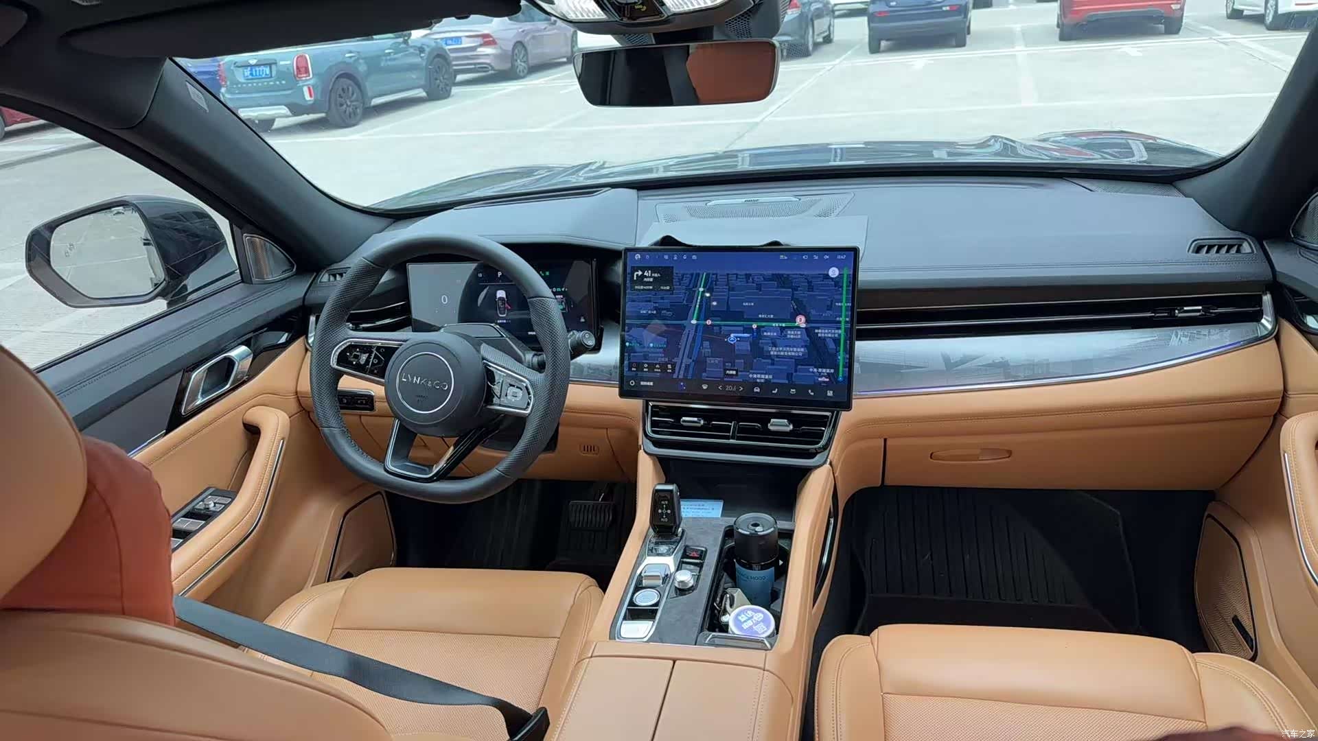 Lynk & Co 02, 2025 все фото