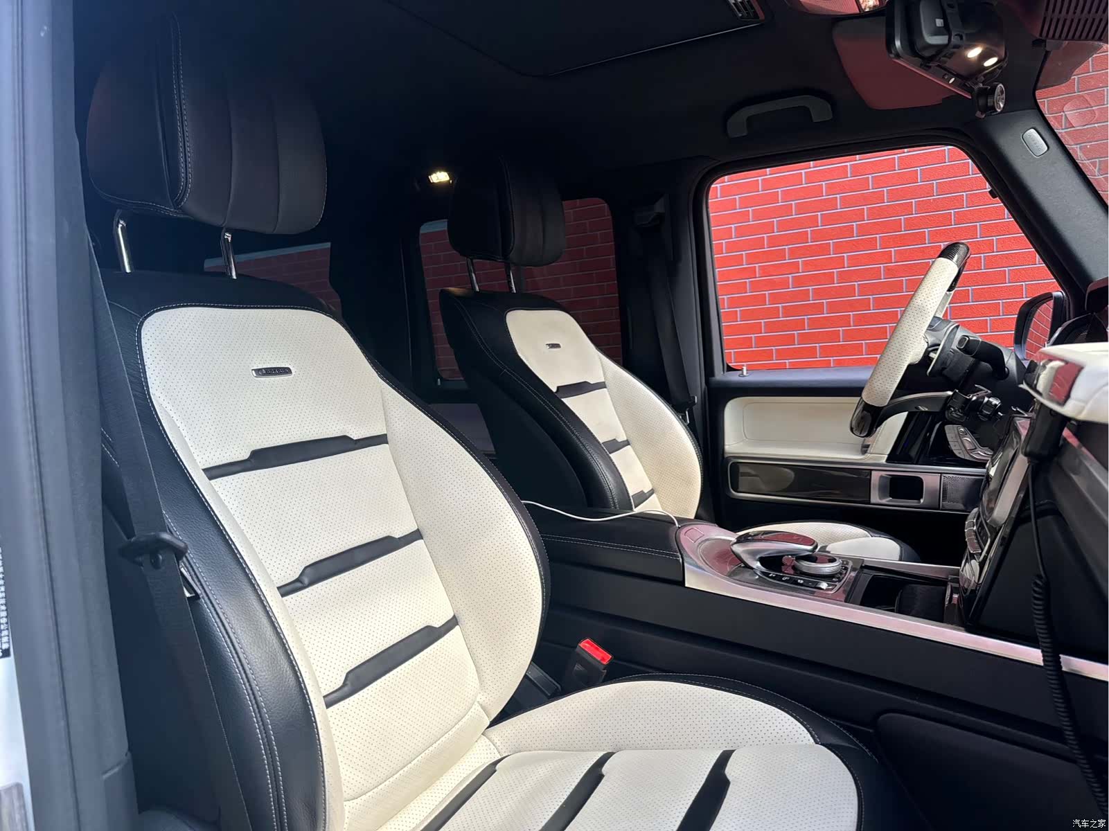 Mercedes-Benz G-Class, 2018 13