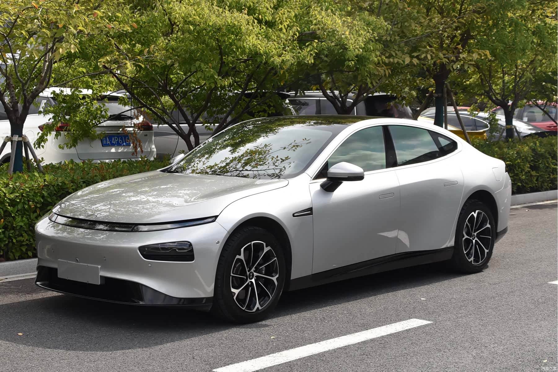 Xpeng P7, 2021 1