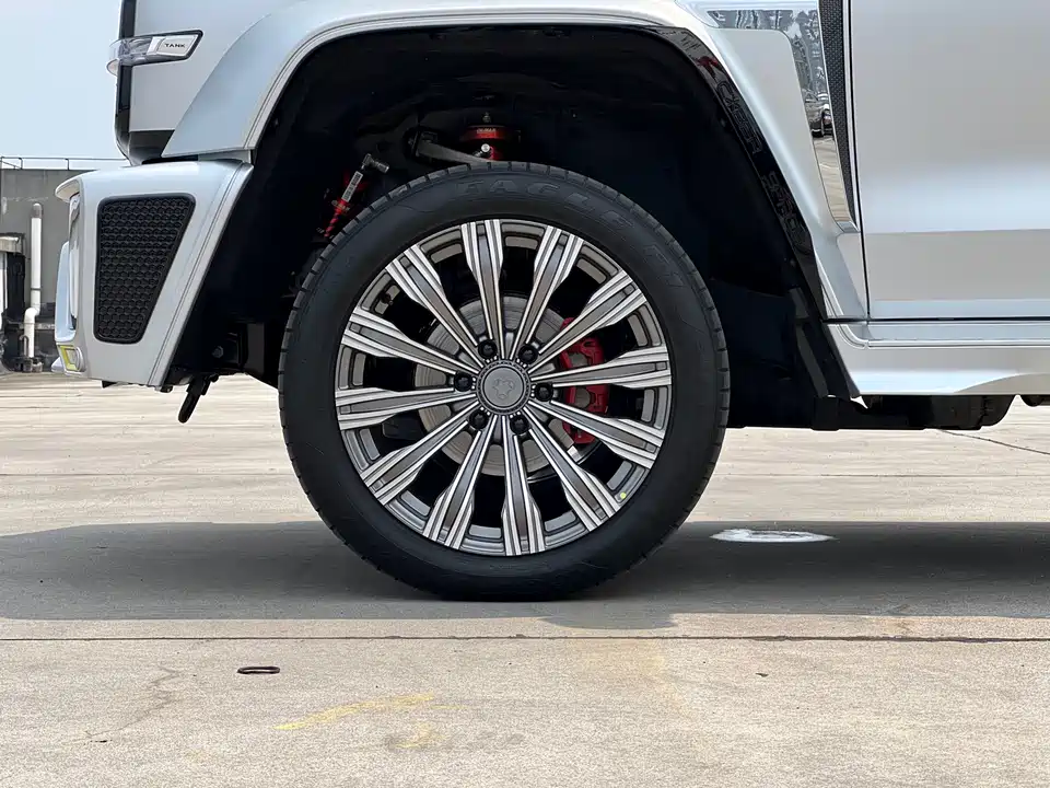 CrossBoundary Co-creation tank 300