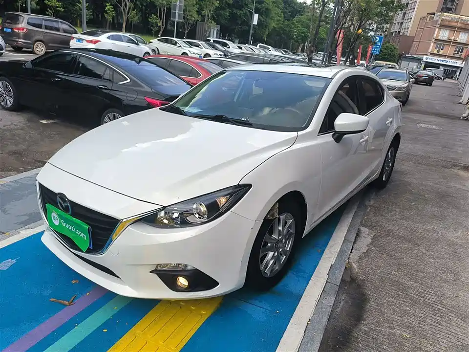 Mazda 3 Angkesaila