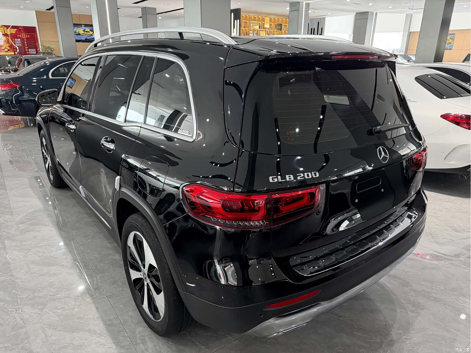 Mercedes-Benz GLB, 2021 8