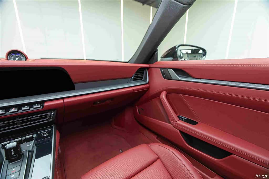 Porsche 911, 2024 11