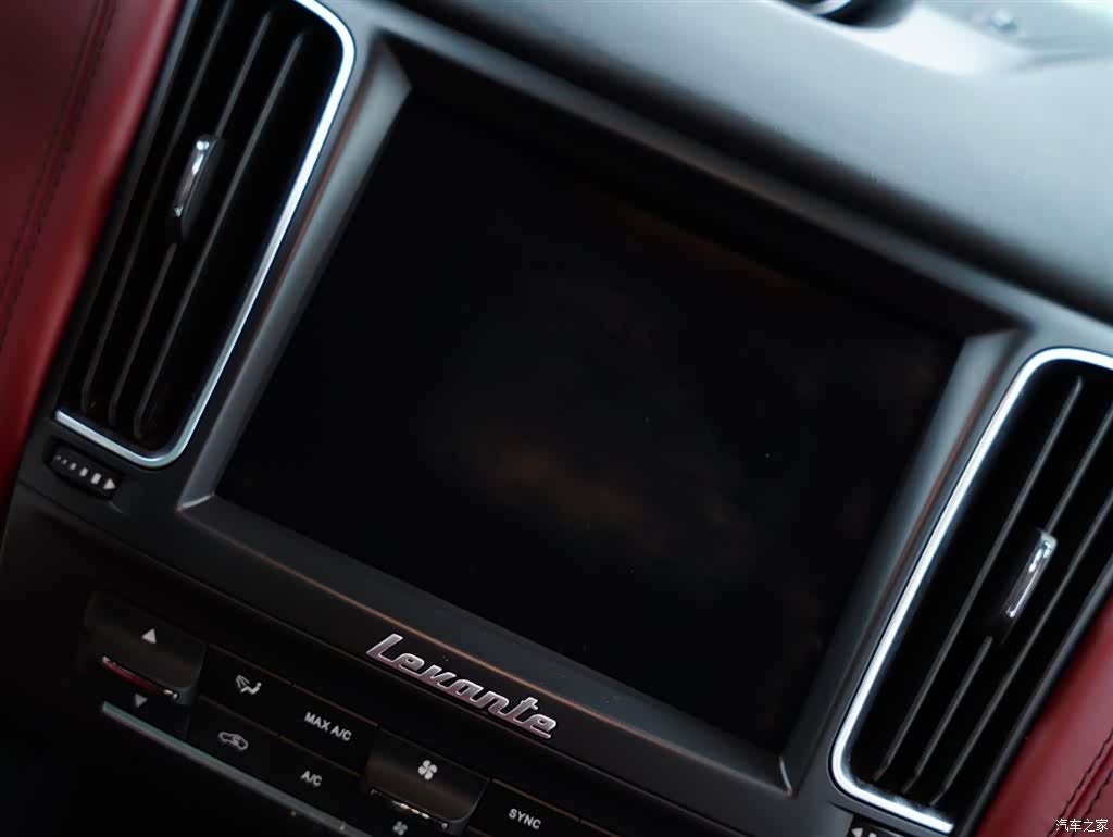 Maserati Levante, 2018 48