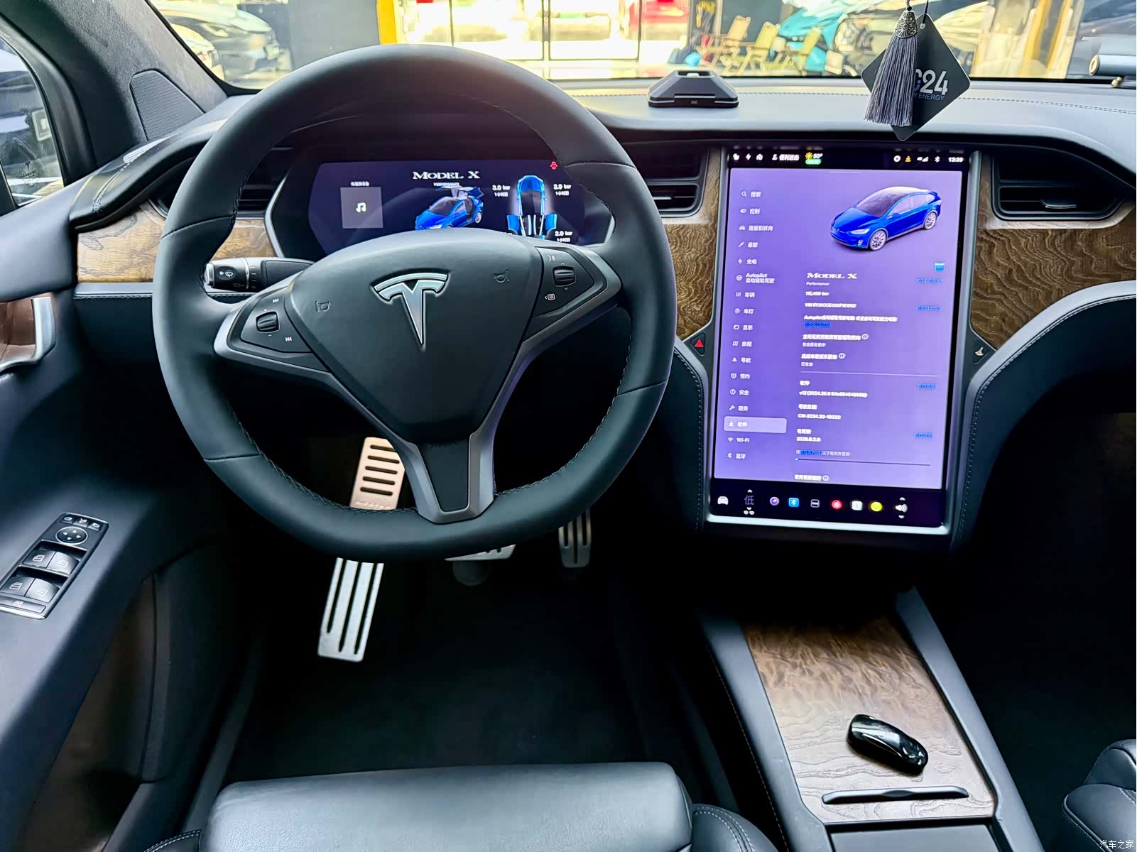 Tesla Model X, 2019 9